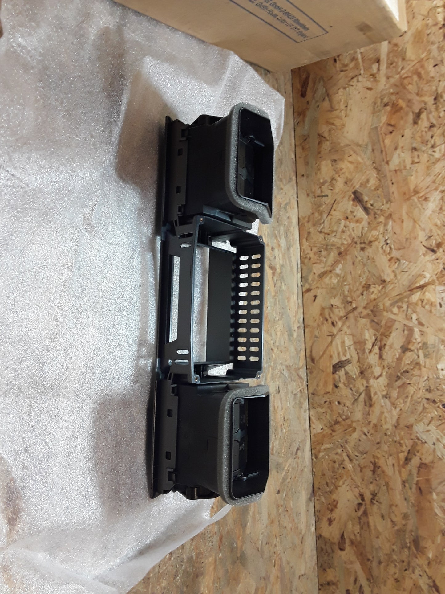 Vectra C Signum Gehäuse Luftdüse Amaturenbrett Mitte original GM Opel NEU