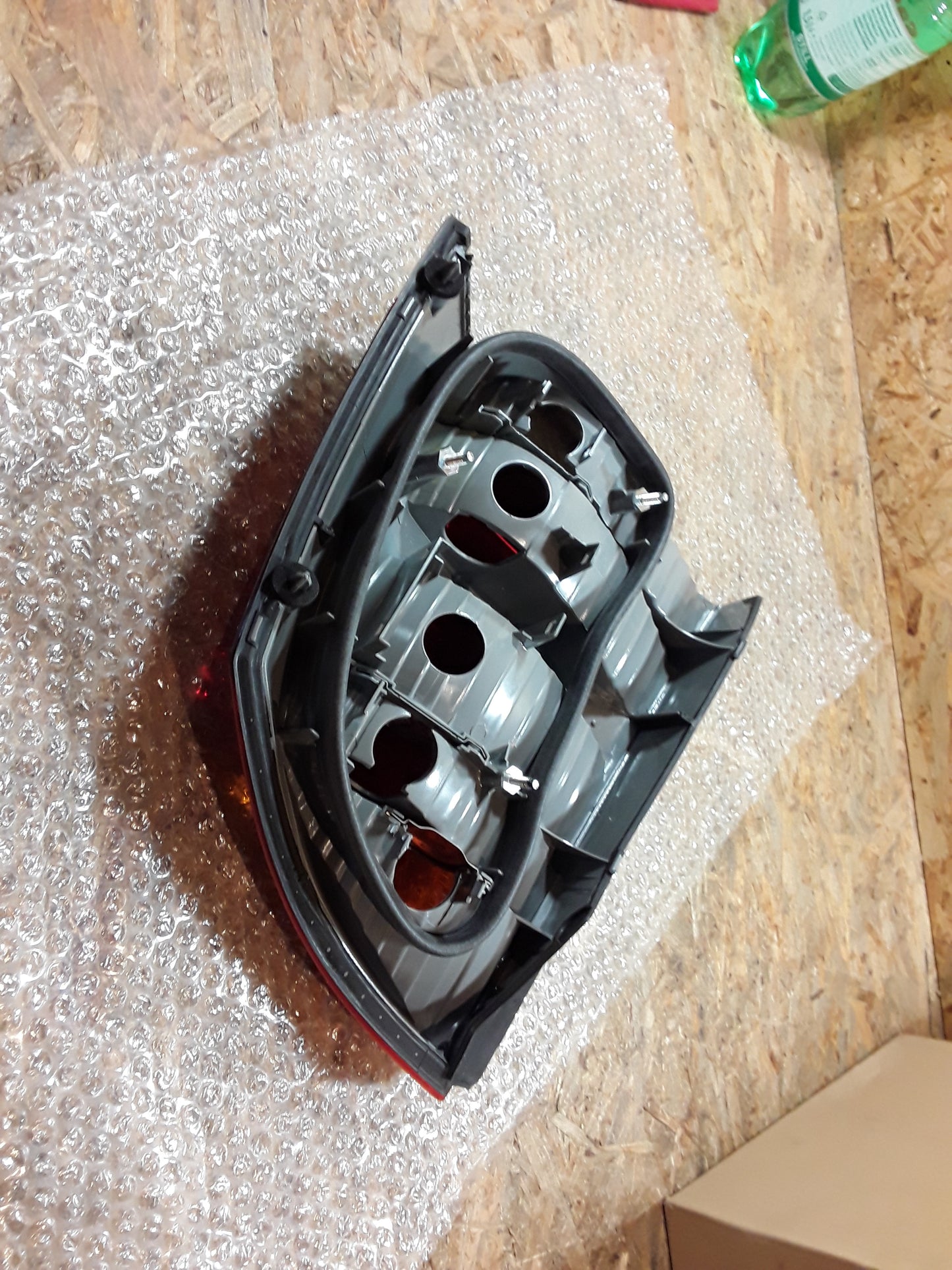 Vectra C Heckleuchte links original GM Opel NEU