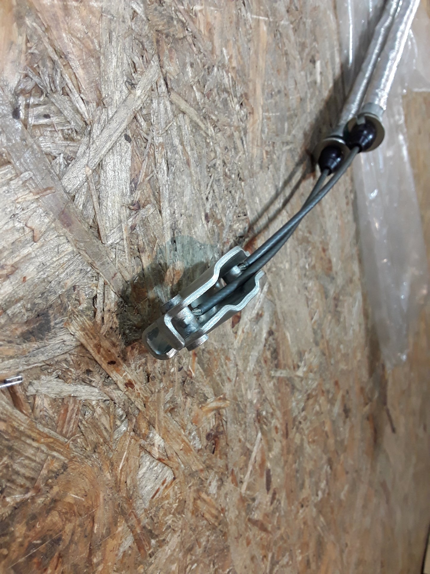 Corsa D 1,2 Handbremsseil Bowdenzug original GM Opel NEU