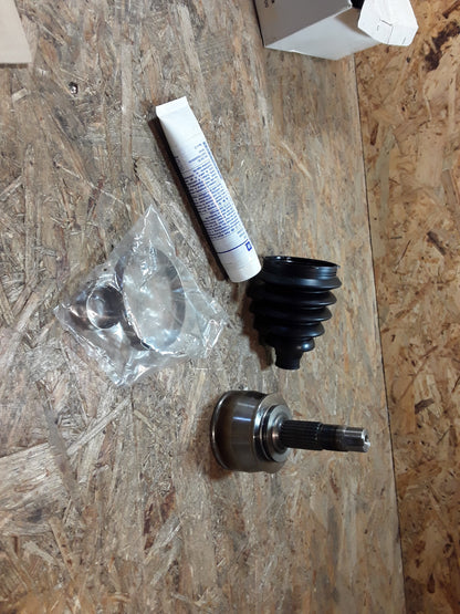 Corsa D Adam Antriebswelle Gelenksatz mit Faltenbalg original GM Opel NEU