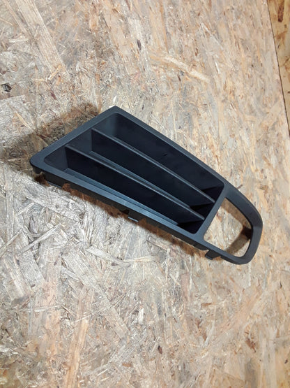 Vectra C Lüftungsgitter  vorne links Einstecke original GM Opel NEU