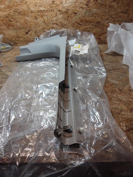 Chevrolet Captiva 13-17 BJ Verkleidung Einstieg original GM Opel NEU