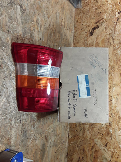 Astra F Caravan Heckleuchte rechts original GM Opel NEU