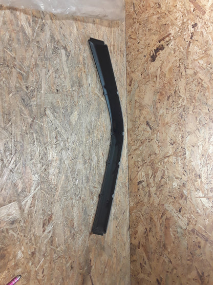 Kadett E Schutzleiste original GM Opel NEU