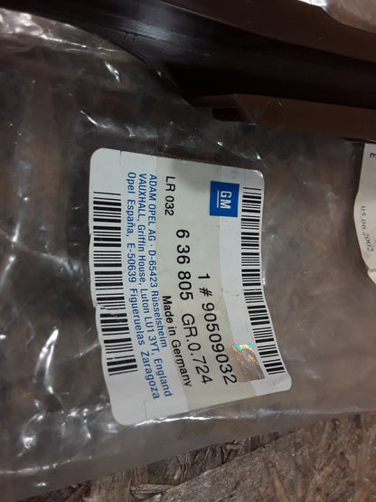 Omega B Führungsschiene Steuerkette unten original GM Opel NEU