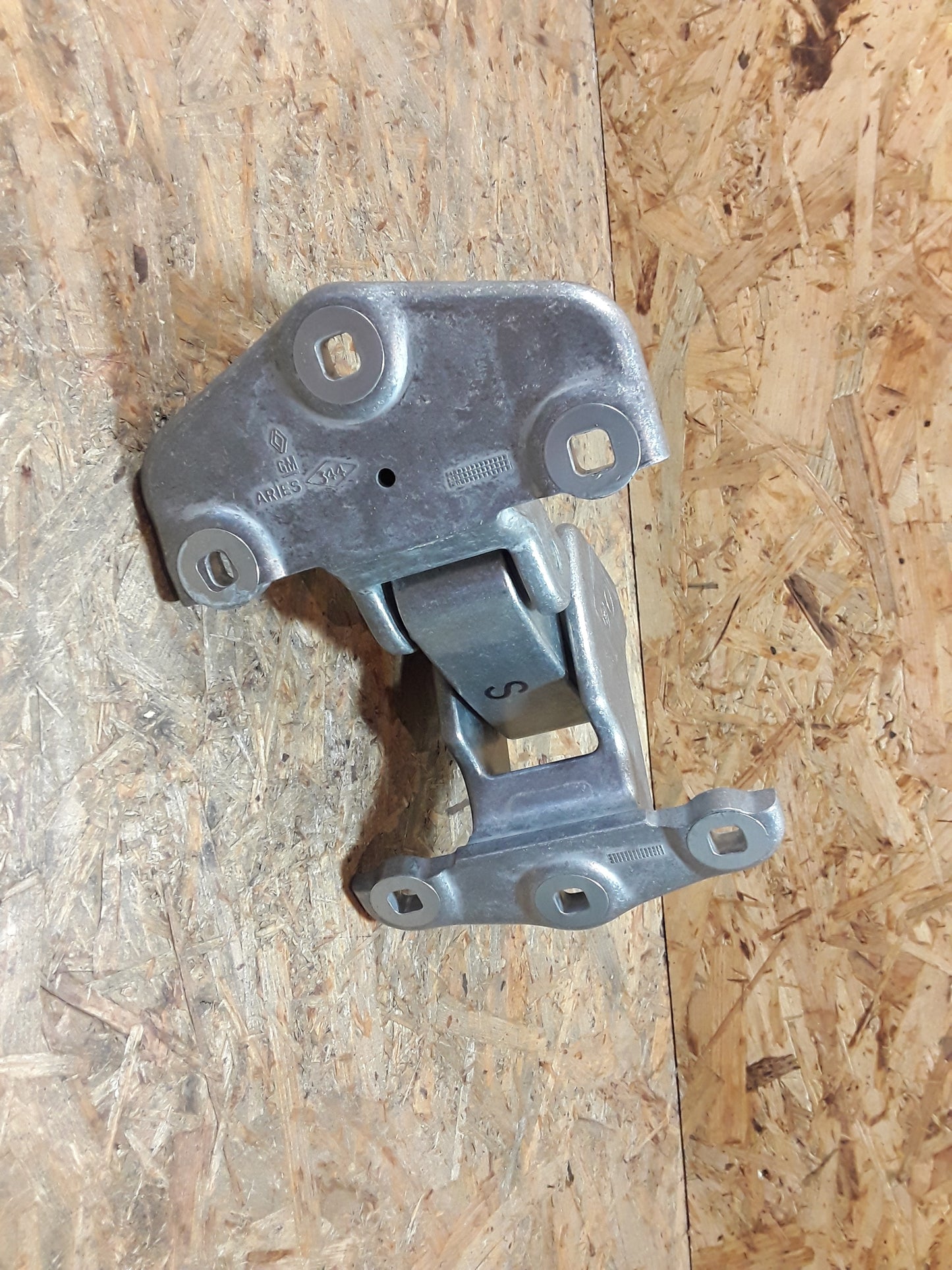 Vivaro A Scharnier Heck des 50 Grad original GM Opel NEU