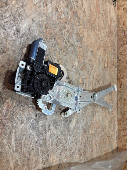 Astra F 3-Türer Fensterheber vorne links original GM Opel NEU