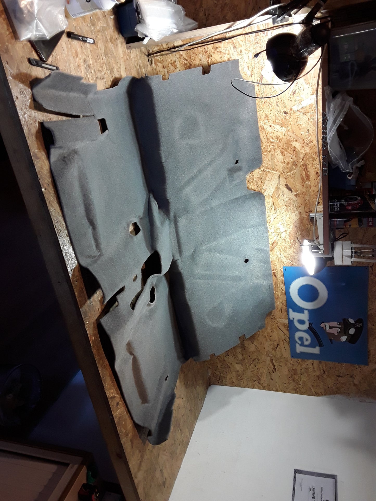 Astra F Teppich hinten grau original GM Opel NEU