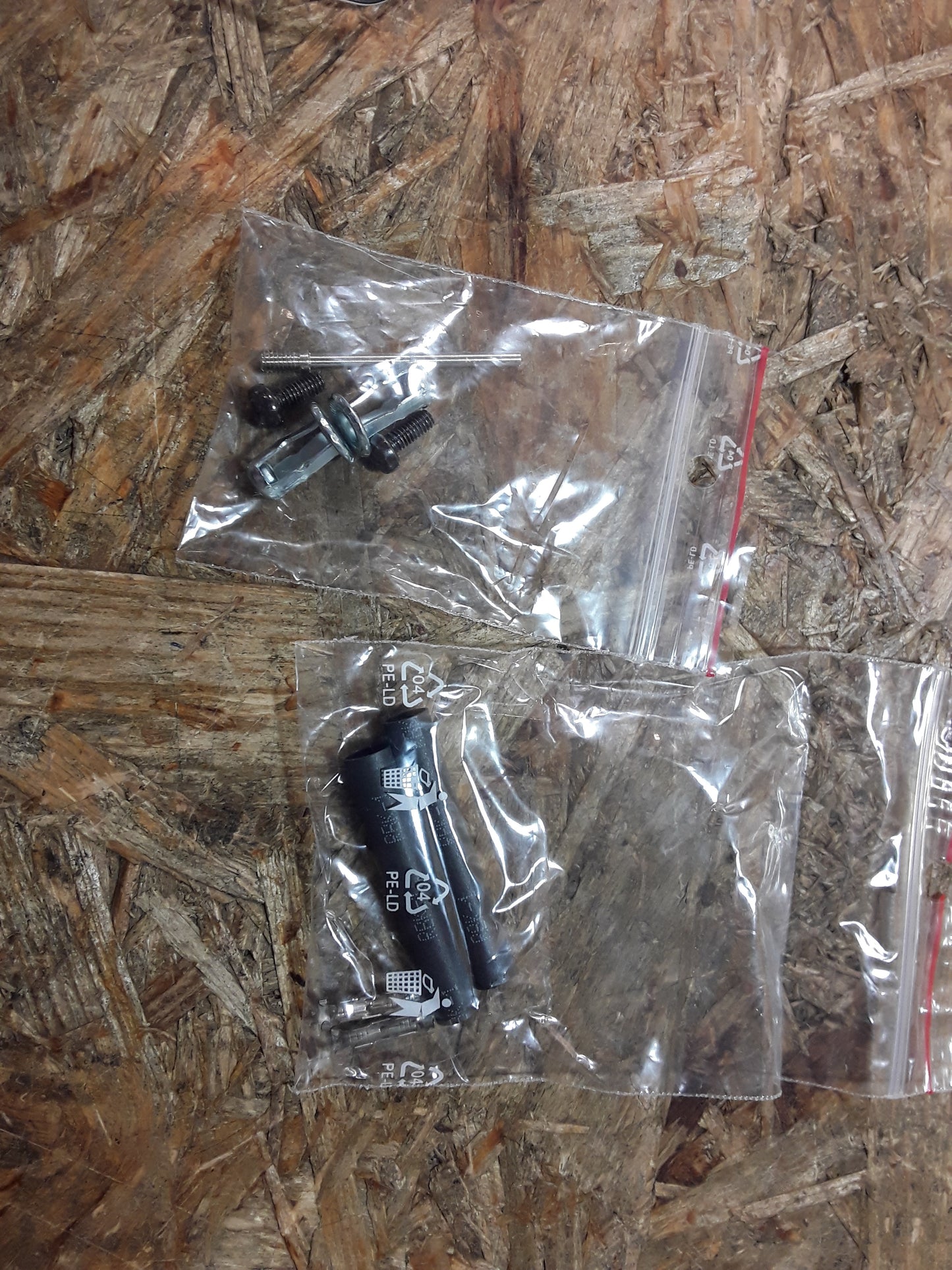 Astra J Andockstation Amaturenbrett Flexdock Basis für CD300/400/400+/NAVI600/NAVI900 original GM Opel NEU