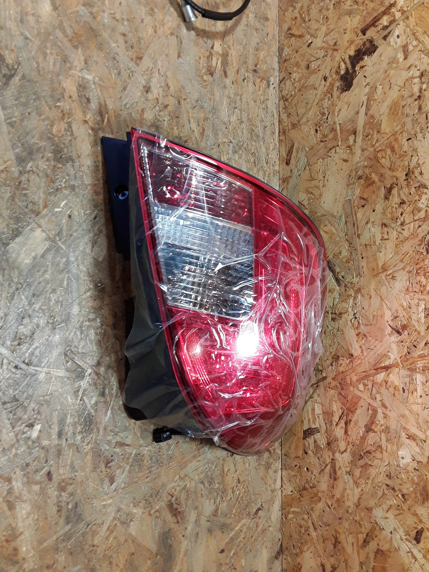 Antara Rückleuchte links original GM Opel NEU