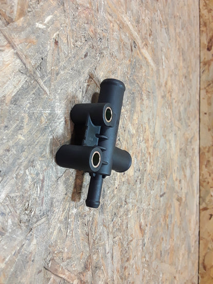 Daewoo Cielo Lanus Aveo Schlauch/ Wasserrohr Kühlmittel original GM Opel NEU