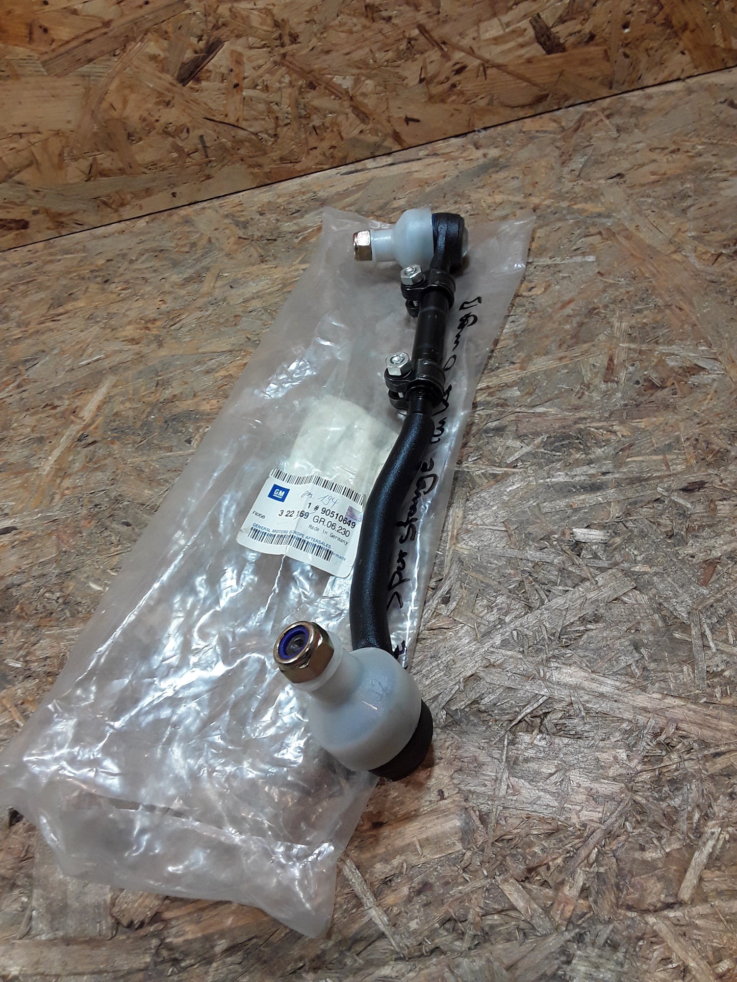 Omega B Spurstange links original GM Opel NEU