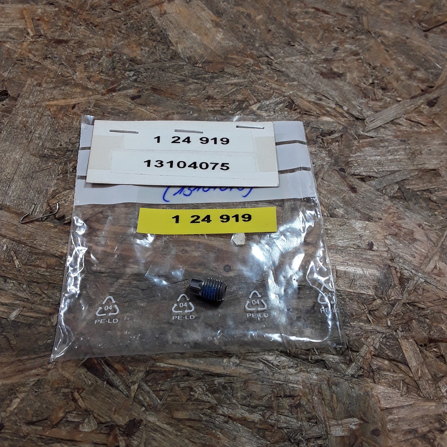 Vectra C Schraube M8 sechskant original GM Opel NEU