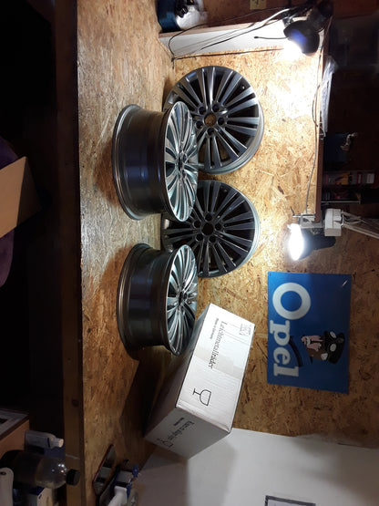 Meriva B Alufelgensatz 7x17 ET 35 titanglänzend original GM Opel NEU