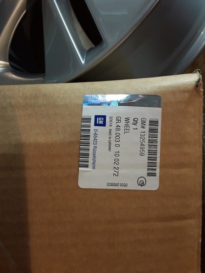 Astra J Chevrolet Cruze  Alufelgensatz silbermetallik 7,5x18 ET42 original GM NEU