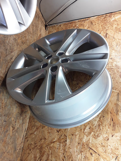 Astra J Chevrolet Cruze  Alufelgensatz silbermetallik 7,5x18 ET42 original GM NEU