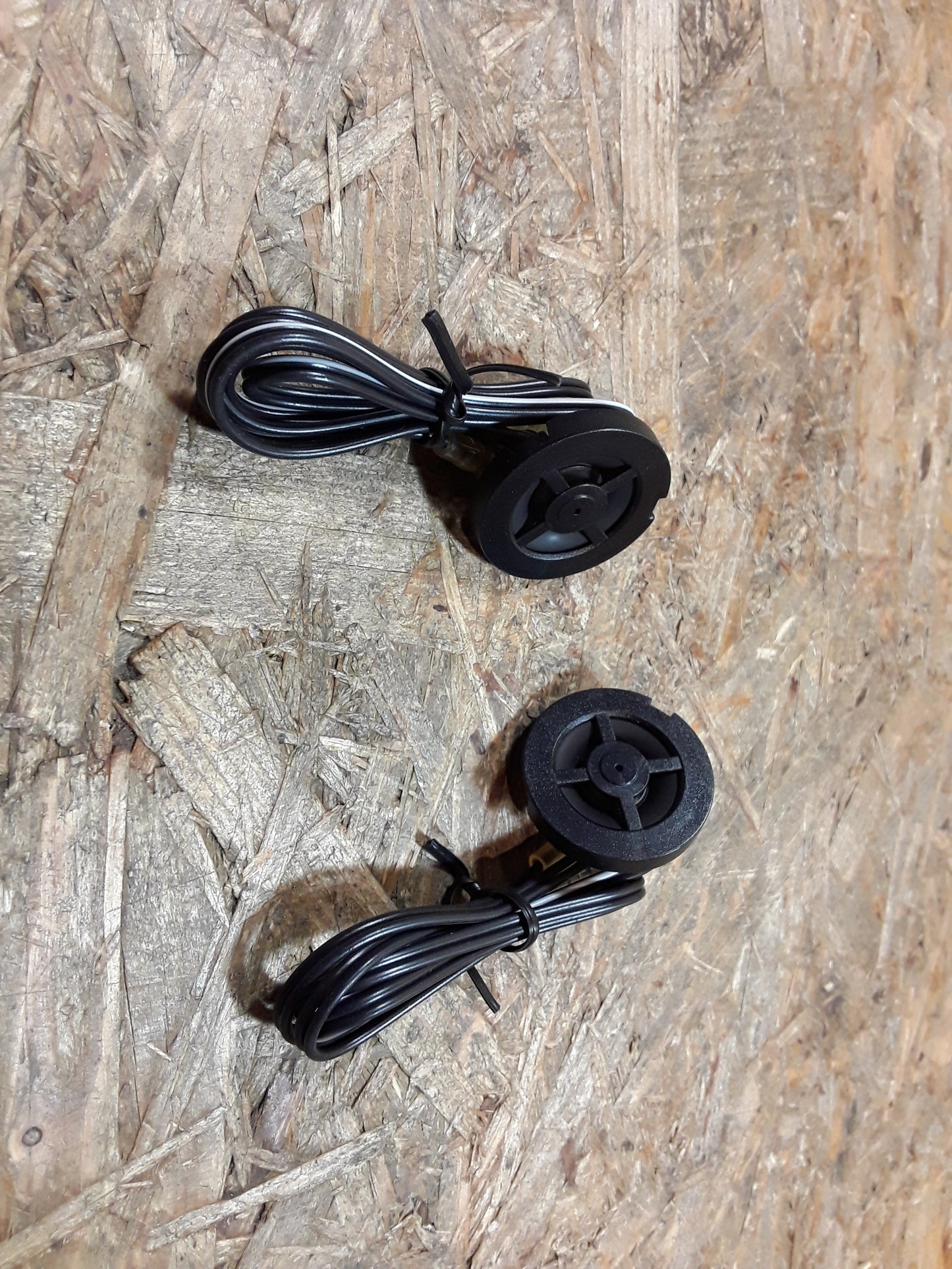 Astra G Satz Lautsprecher Hochtöner Hintertüre original GM Opel NEU