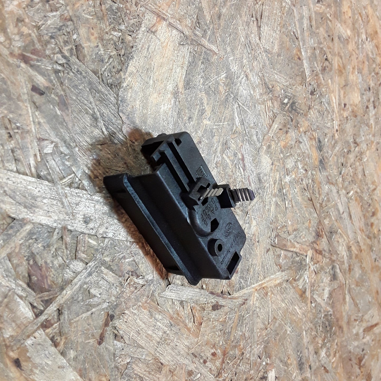 Astra F Lampenträger original GM Opel NEU