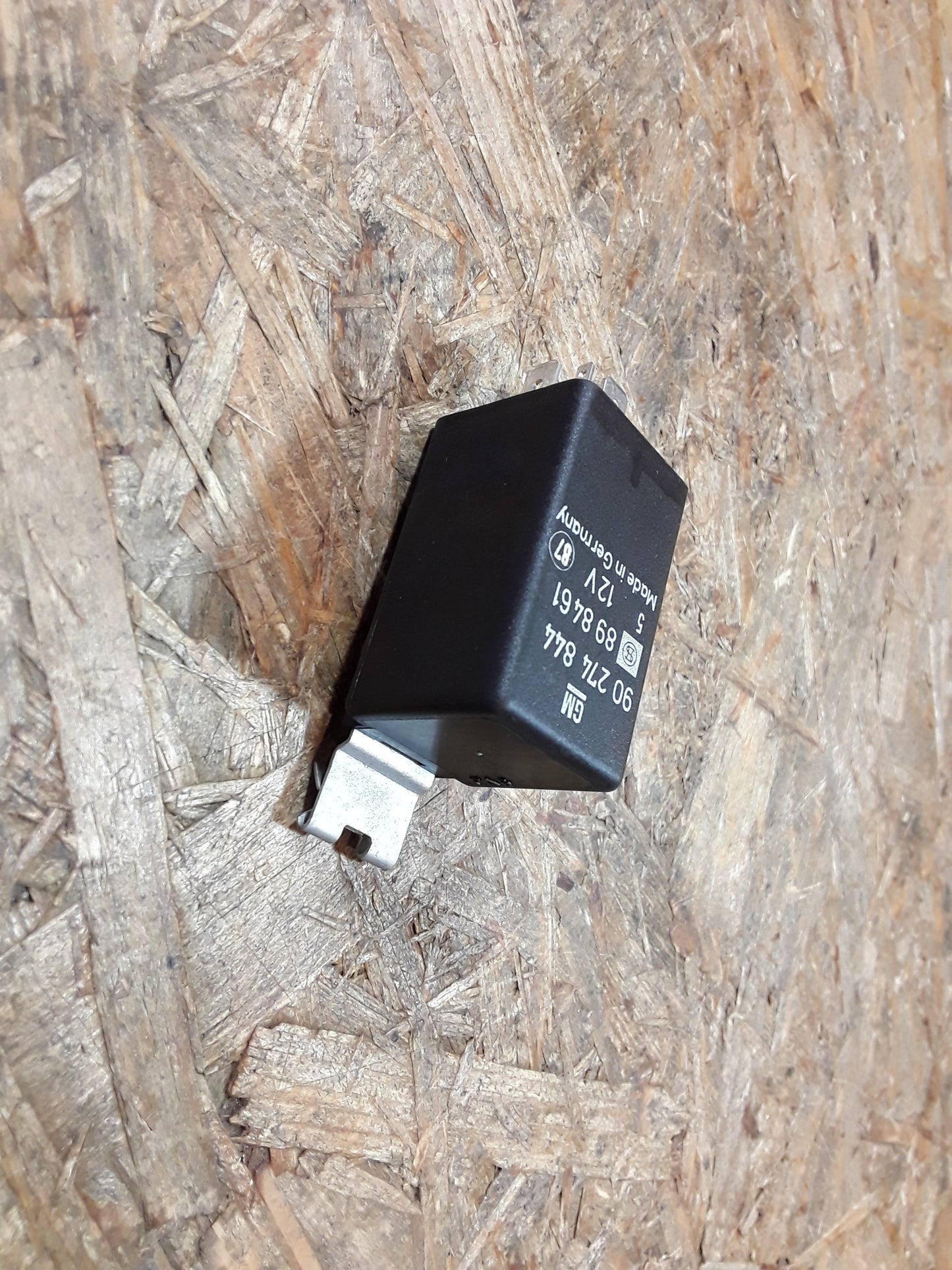 Ascona C Relais Schubabschaltung original GM Opel NEU