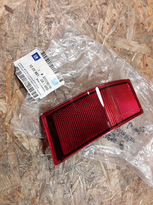 Omega B Rückstrahler hinten links original GM Opel NEU