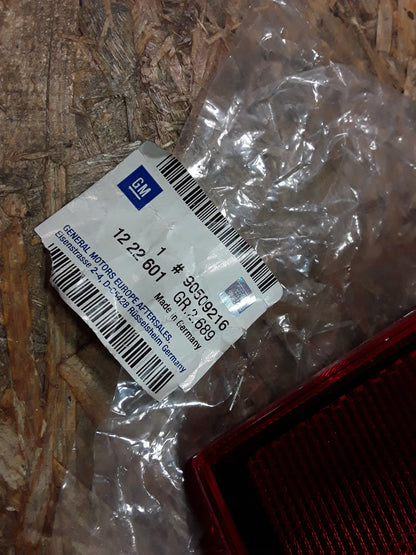 Omega B Rückstrahler hinten links original GM Opel NEU