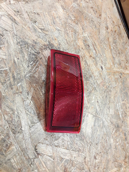 Omega B Rückstrahler hinten links original GM Opel NEU