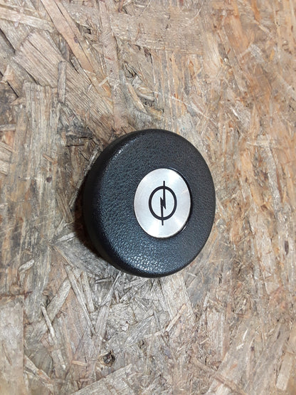 Opel Oldtimer Hupenknopf original GM Opel NEU