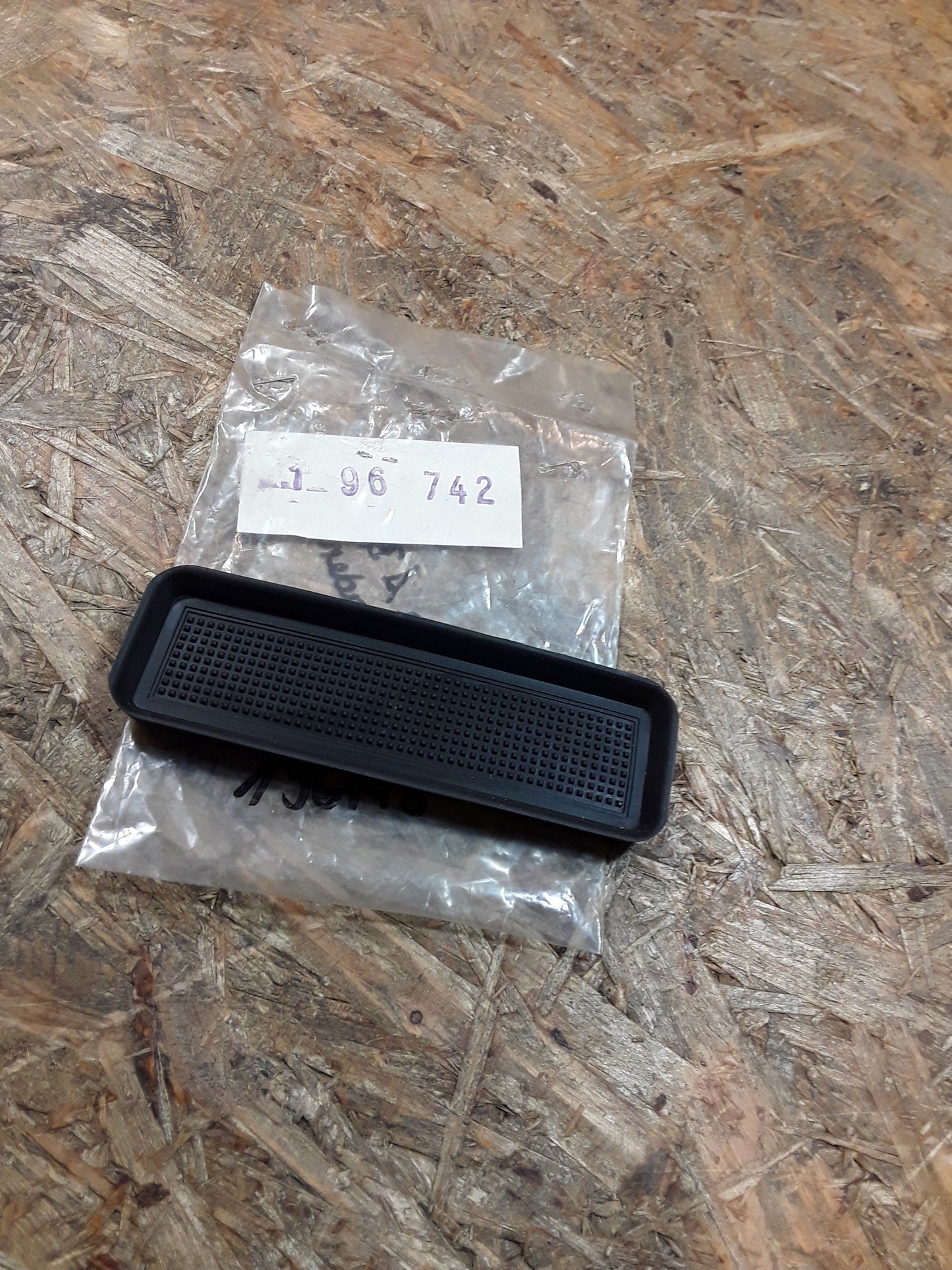 Vectra A Bj 91 Schubladenmatte original GM Opel NEU