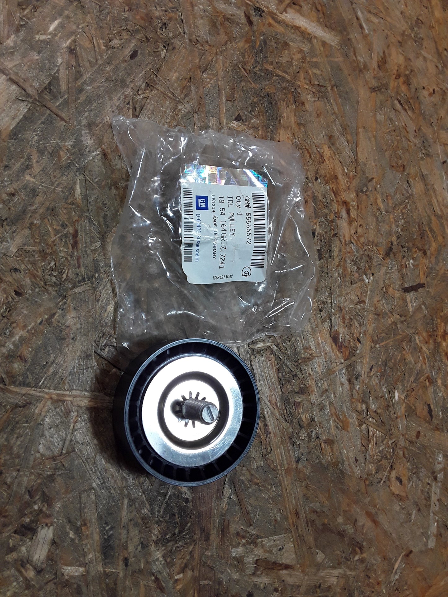 Astra J 1,7D Umlenkrolle Keilrippenriemen original GM Opel NEU