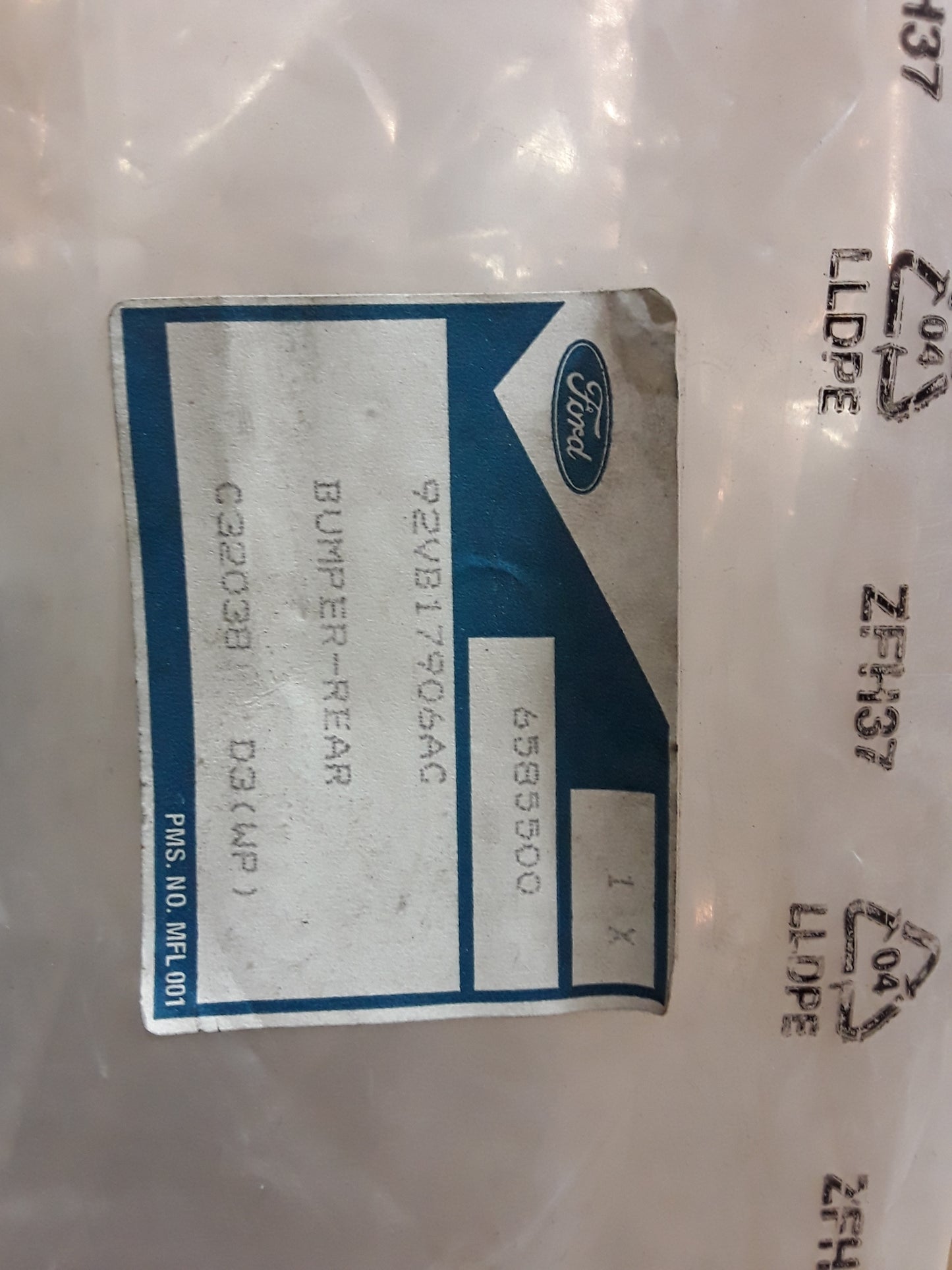 Ford Transit Bj 85-92 Stoßstange hinten original GM Opel NEU