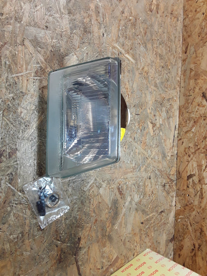 Kadett D Schrägheck 1,8GT/E Hauptscheinwerfer H4 rechts original Bosch NEU