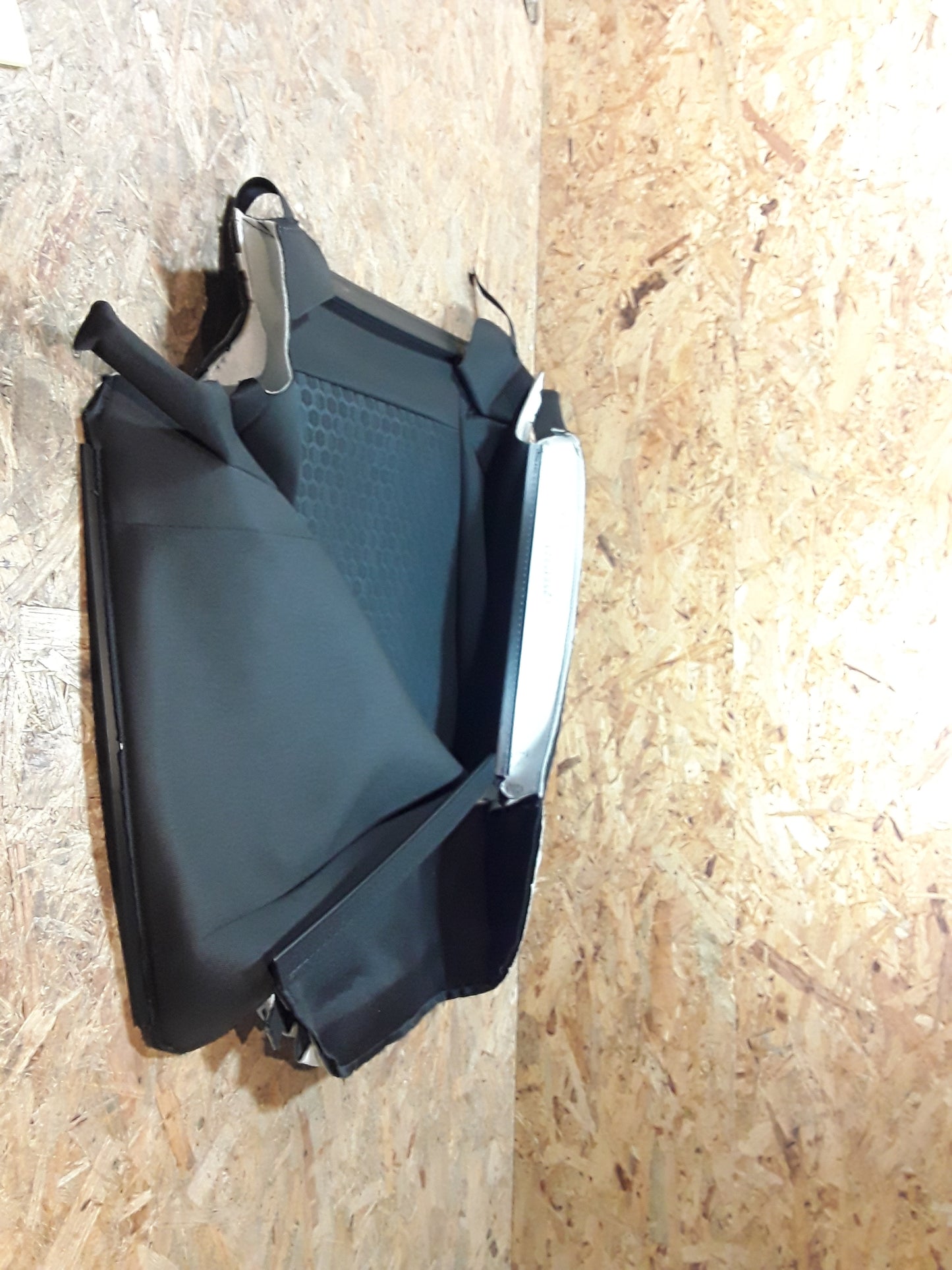 Corsa E Sitzbezug vorne links 3-Türer original GM Opel NEU