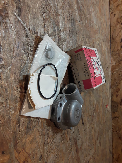 Kadett A-C 1,0-1,2 Gehäusedeckel Differential Hinterachse original GM Opel NEU