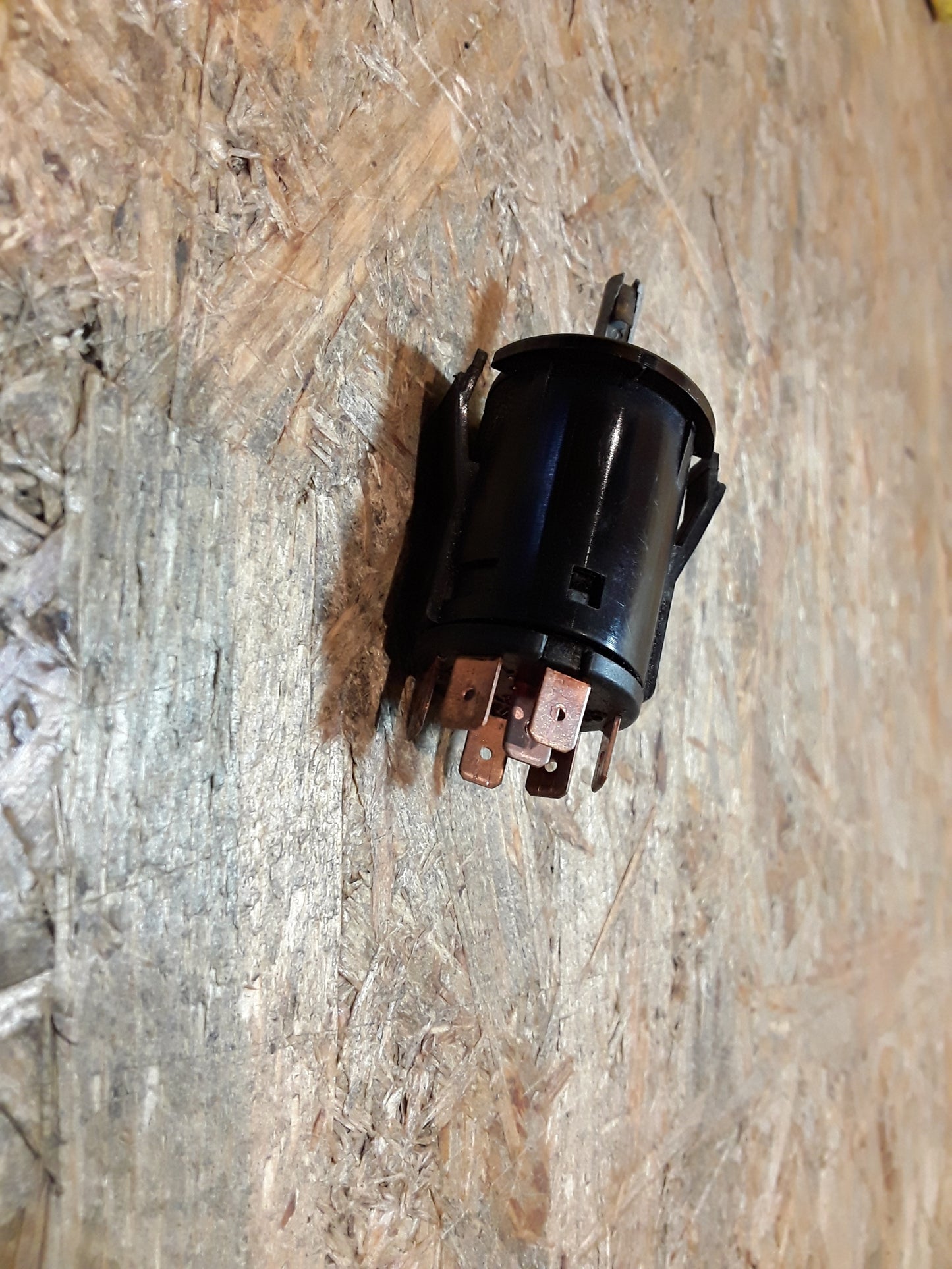 Astra G Caravan (T98) Z18XE Sensor Kühlmittel Temperaturfühler original GM Opel NEU