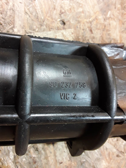 Omega A Ansaugschlauch Luftschlauch an Drosselklappe original GM Opel NEU