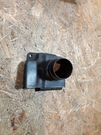 Kadett E Verbindungs Schlauch Luftfilter original GM Opel NEU