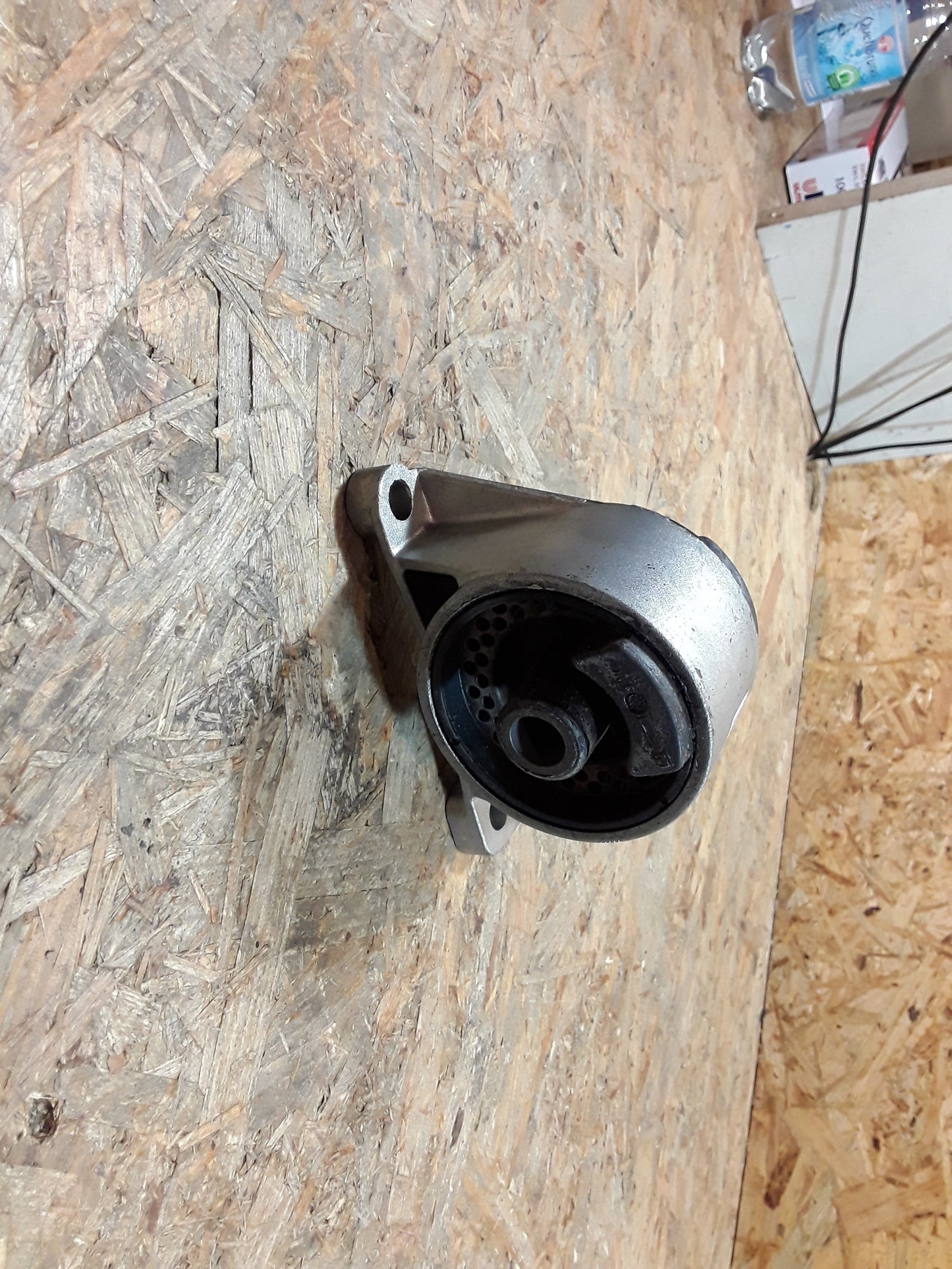 Astra G Motorlager Halterung Gummilager original GM Opel NEU