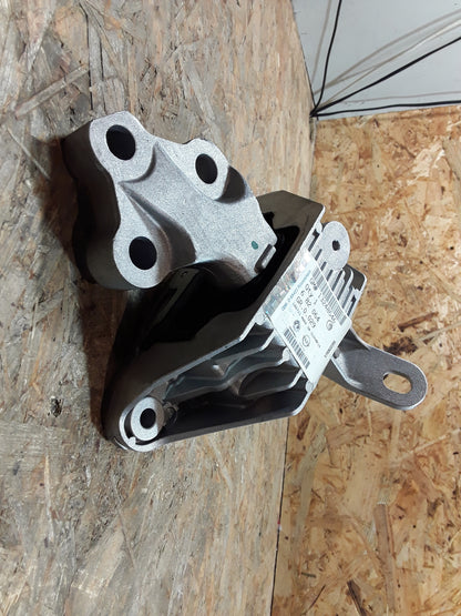 Astra J 1700 Diesel A17DFS(2010) Motorhalter original GM Opel NEU