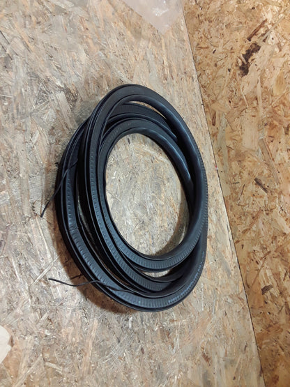 Astra J 5-Türer Gummiabdichtung Fensterschacht hinten original GM Opel NEU