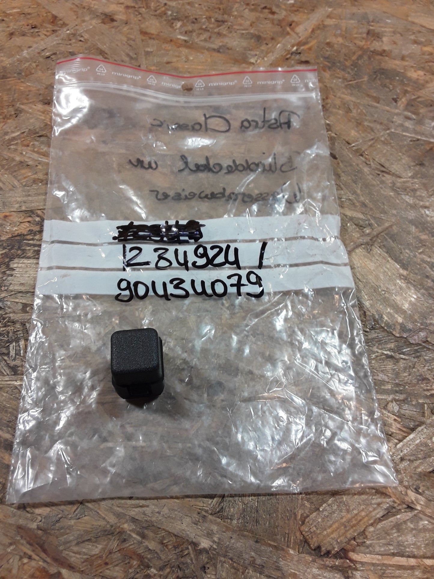 Astra Classic Blinddeckel an Wasserabweiser original GM Opel NEU