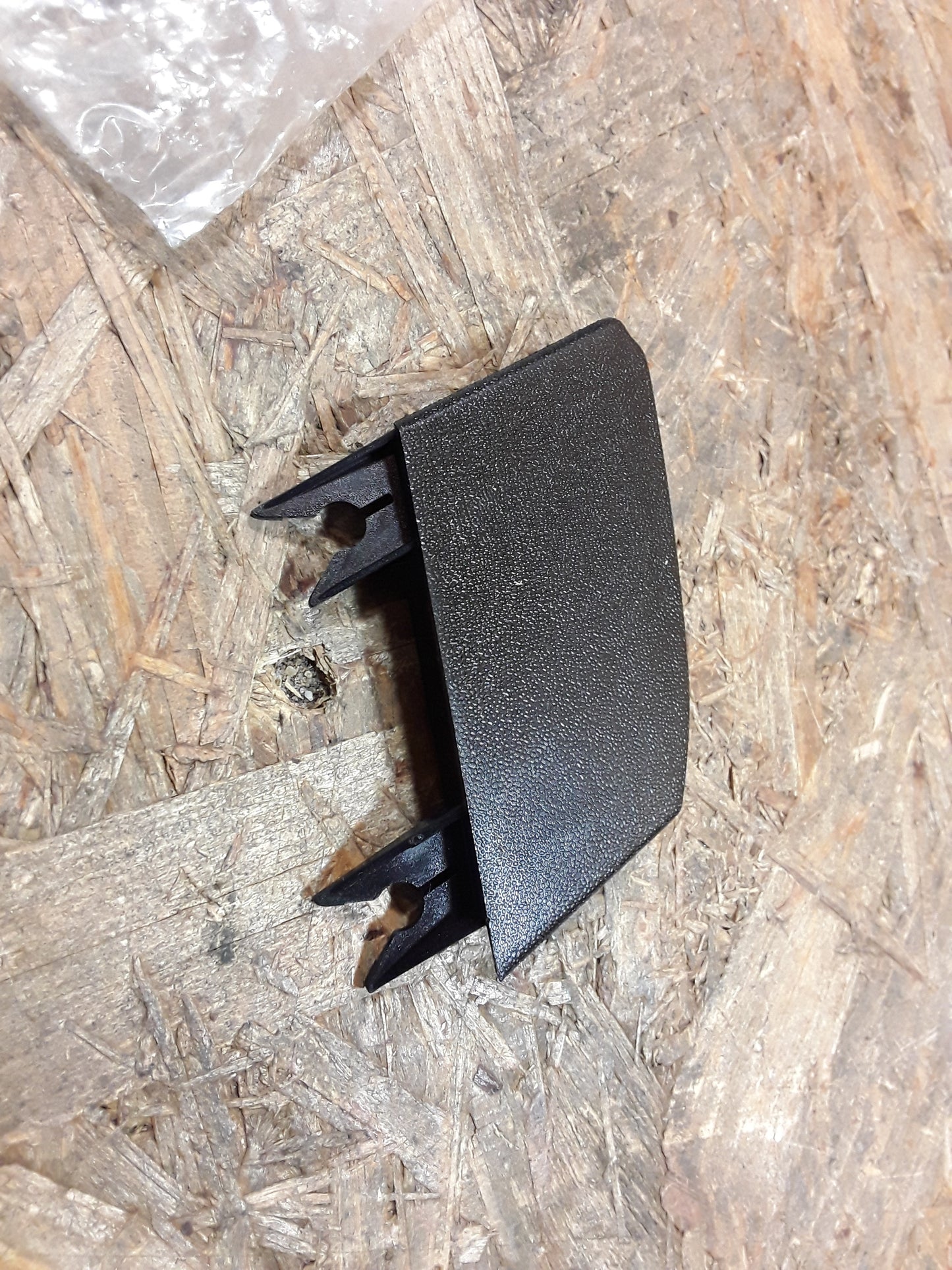 Omega A Blende links an Nebelscheinwerfer original GM Opel NEU