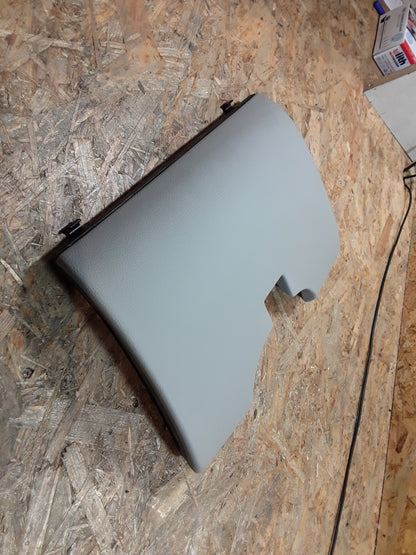 Omega B Abdeckung Sicherungskasten grau original GM Opel NEU