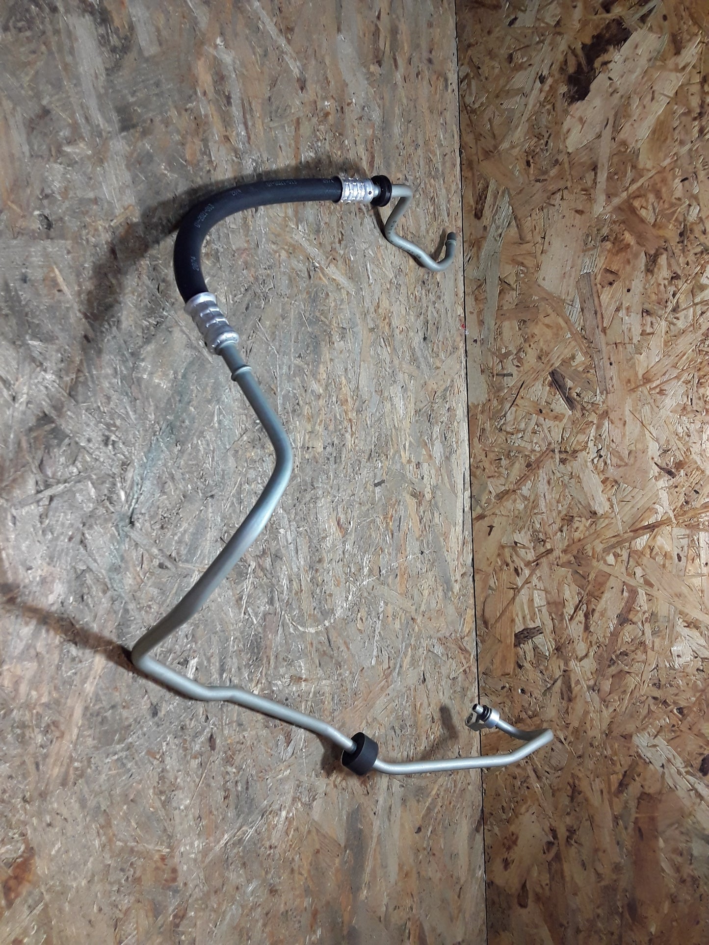 Astra J Zafira C Rohr an Ölkühler original GM Opel NEU