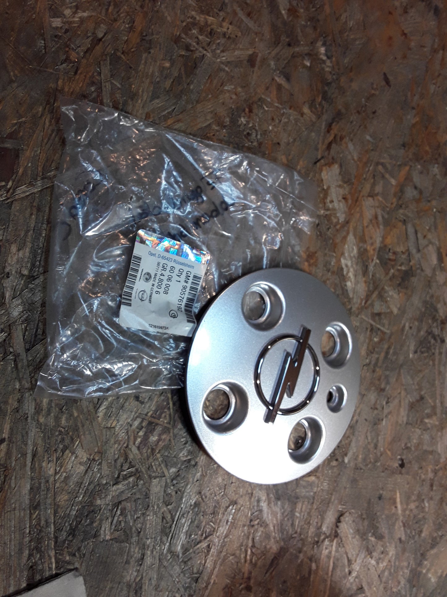 Corsa C Felgendeckel Nabendeckel original GM Opel NEU