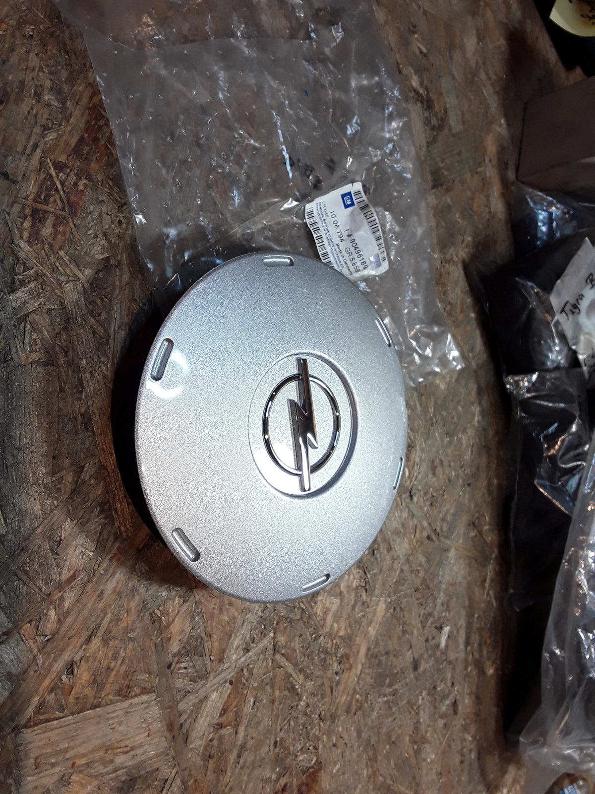Astra F Combo Corsa B/C Radkappe Nabendeckel original GM Opel NEU