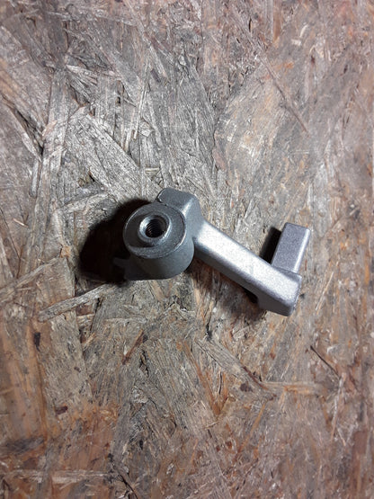 Tigra TwinTop Corsa C Halterung Kühler unten links original GM Opel NEU