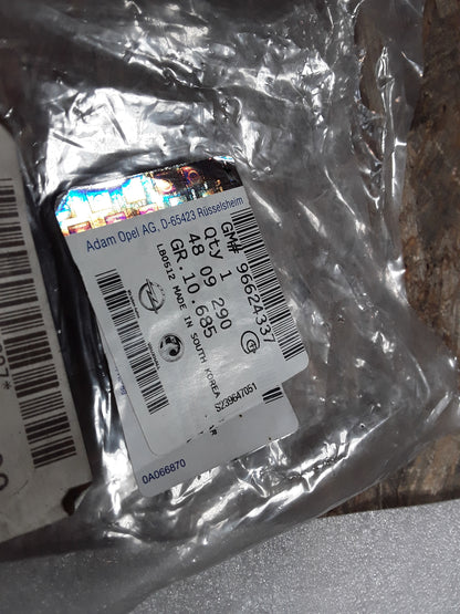 Antara Chevrolet Captiva Blende Türfenster vorne rechts original GM Opel NEU