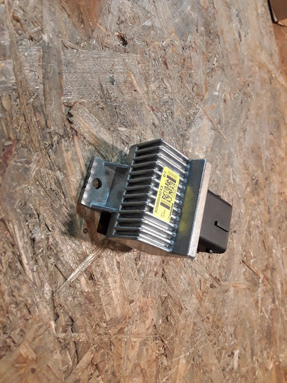 Vivaro Movano Master Trafic Steuergerät Glühzeit original GM Opel NEU