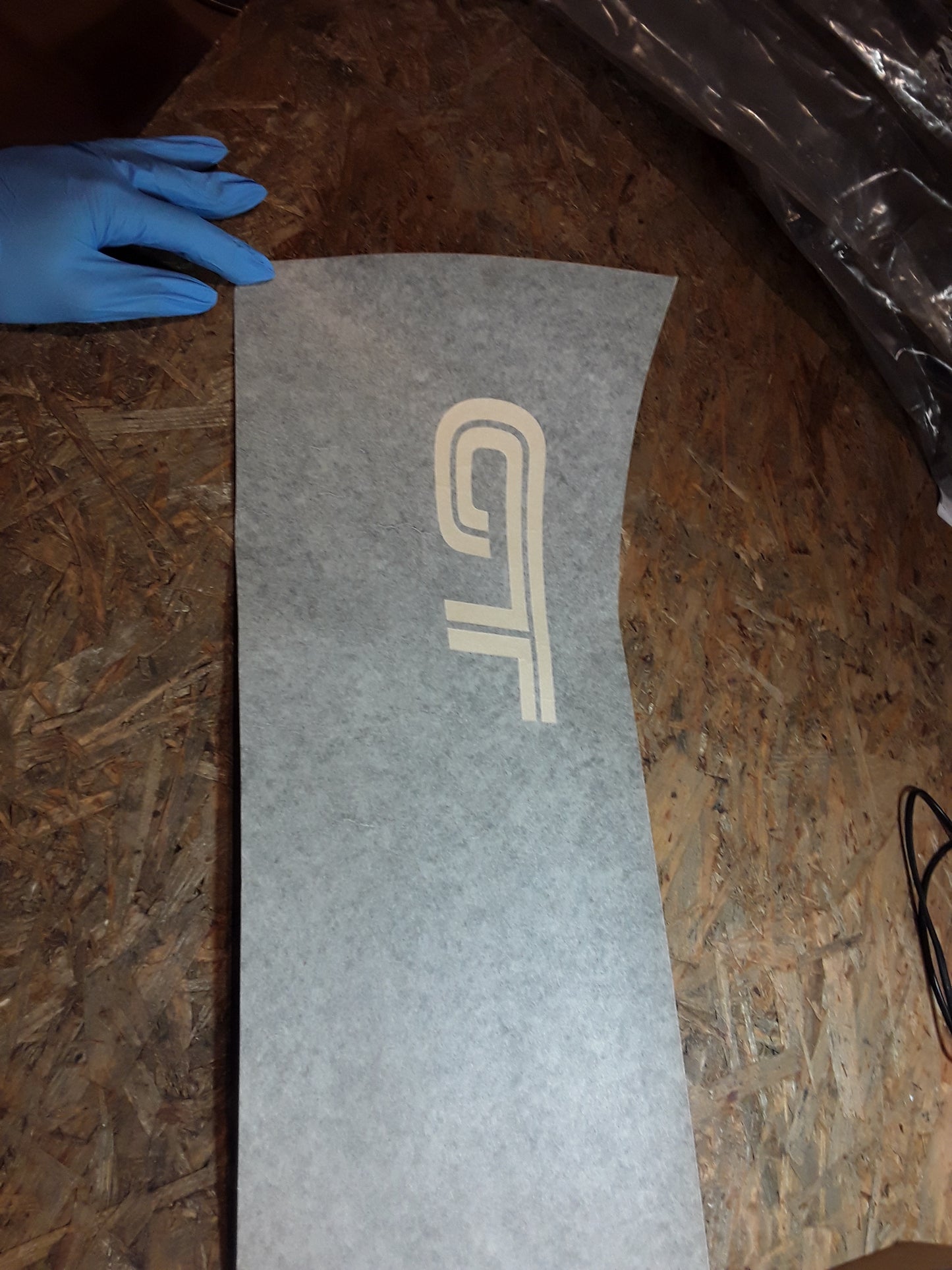 Kadett E (GT, SR, SRI Schrägheck 3-Türer (33)) Farbstreifen links original GM Opel NEU