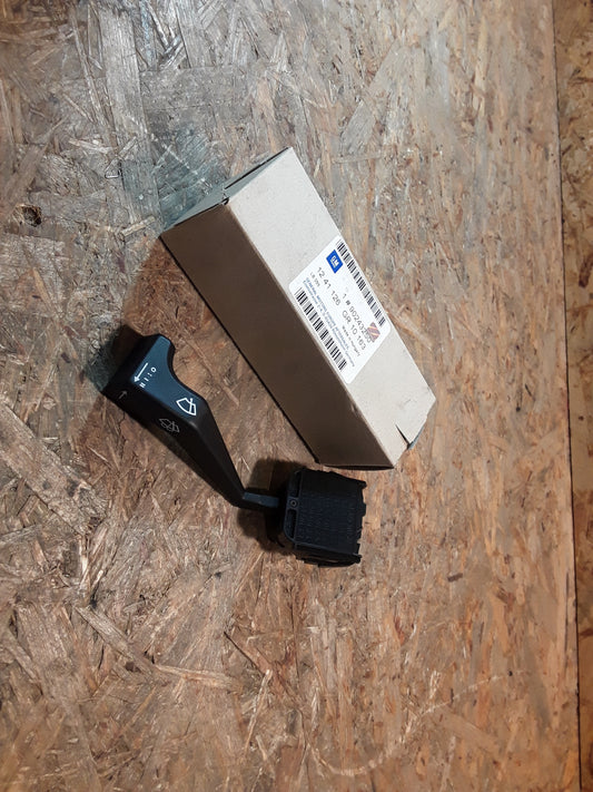 Kadett E Schalter Scheibenwischer/  Lenkstockschalter original GM Opel NEU